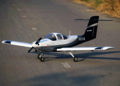 Piper PA-38 Tomahawk 'US Version' 69.7in Wingspan ARF